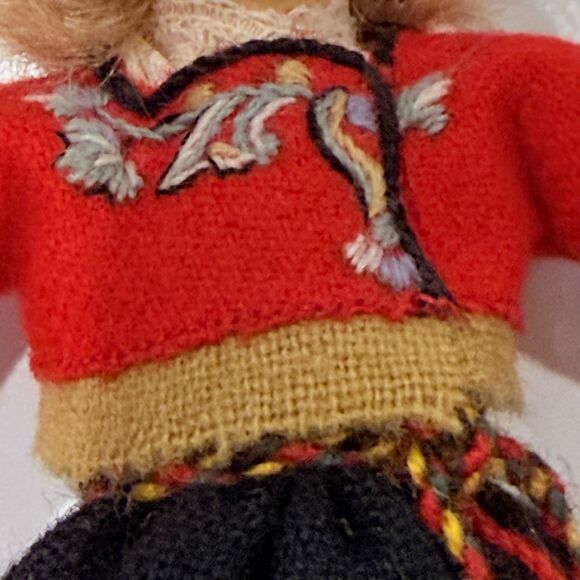 Vintage Ronnaug Petterssen Norwegian Hardanger Girl Doll 1960s Cloth & Felt - Picture 7 of 7